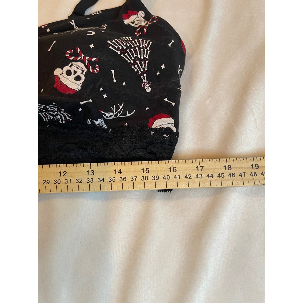Torrid‎ Curve Christmas Skeleton Skull Bralette Lace Trim Gothic Holiday Size 2 - Picture 8 of 8
